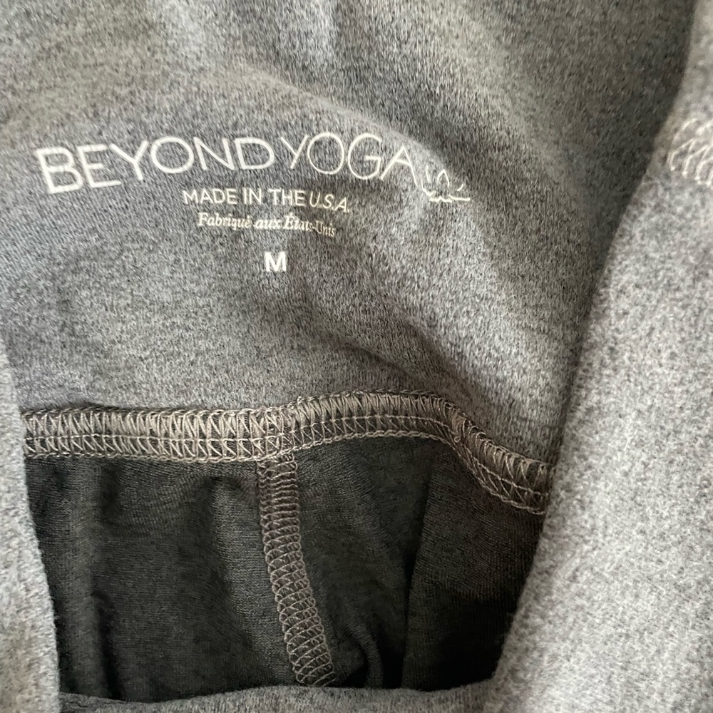 Beyond Yoga Legging Colorblock High Rise Tight medium - Picture 3 of 4